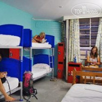 Nomads Esplanade Backpackers Hostel 