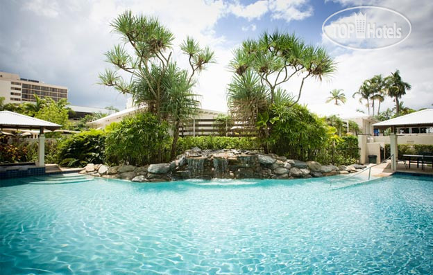Hotel photo Mantra Esplanade Cairns 4*