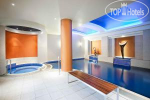 Hotelier's photos Quay West Suites Melbourne 5*