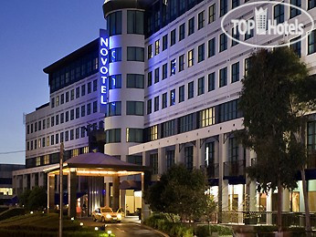 Hotel photo Novotel Melbourne Glen Waverley 4*