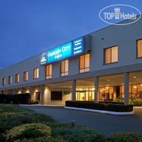 Best Western Plus Garden City Hotel 