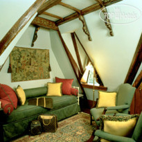 Thorngrove Manor