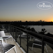 Assured Ascot Quays Apartment Hotel 
