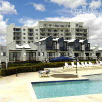 Assured Ascot Quays Apartment Hotel 