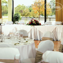 Assured Ascot Quays Apartment Hotel Банкет