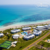 Playa Punta Hicacos  Аэросъемка территории отеля