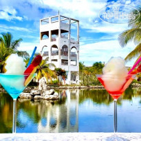 Memories Caribe Beach Resort