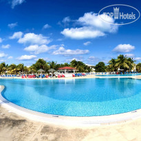 Memories Caribe Beach Resort