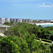 Grand Aston Cayo Las Brujas Beach Resort & Spa 