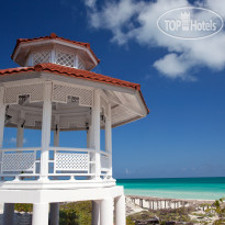 Memories Paraiso Beach Resort 