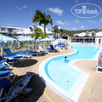 Karibea Resort Saint Luce Бассейн на территории отеля Th
