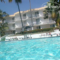 El Tropicano