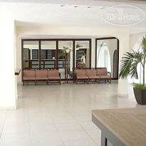El Tropicano