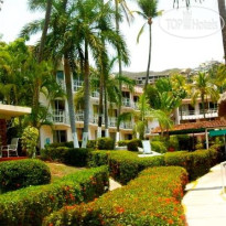 El Tropicano