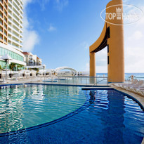 Beach Palace