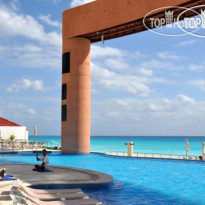 Beach Palace