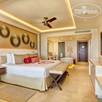 The Hideaway at Royalton Riviera Cancun 