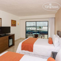 Flamingo Cancun Resort&Plaza