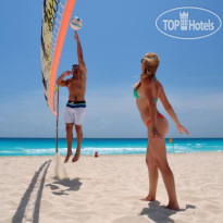 Now Emerald Cancun 