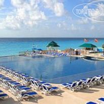 Seadust Cancun Family Resort 