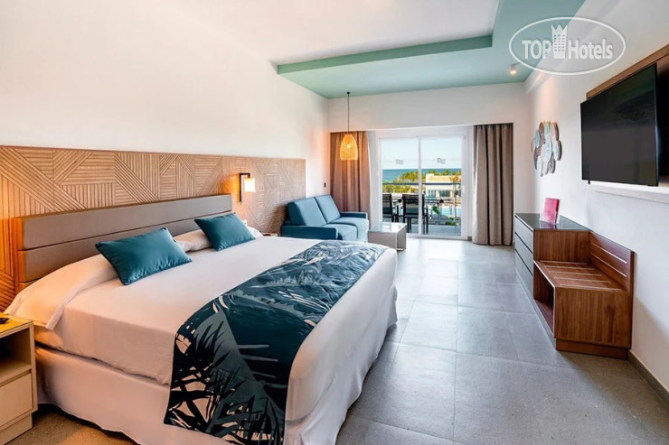 Hotelier's photos Riu Latino Adults Only 5*