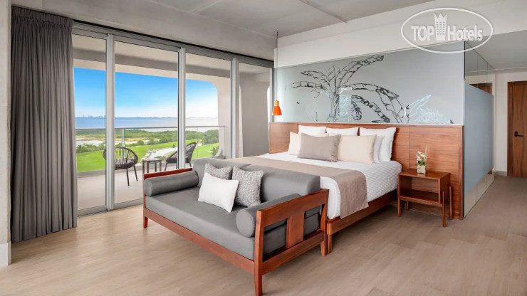 Hotel photo Hyatt Vivid Grand Island 5*