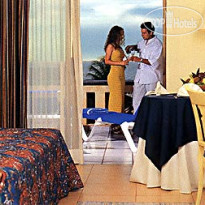 Fiesta Americana Condesa Cancun All Inclusive Hotel