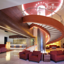 Camino Real Pedregal лобби