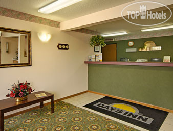 New photos from tourists Days Inn 4*