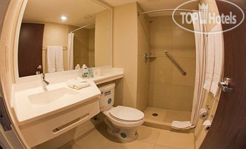 New photos from tourists City Express Leon 4*