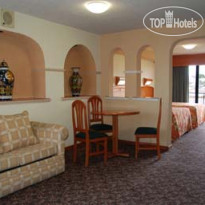 Howard Johnson Hotel - Leon 