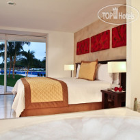 Wyndham Alltra Vallarta - All-Inclusive Resort