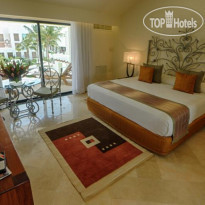 Sunscape Akumal Beach Resort & Spa 
