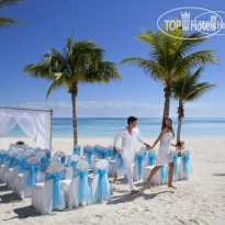 Premium Level at Barcelo Maya Palace