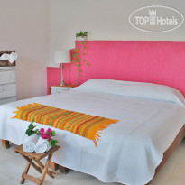 Lagoon Hotel 