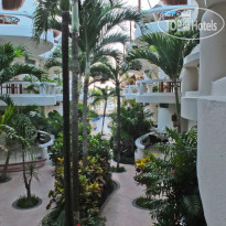Playa Palms Beach