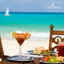 Royal Hideaway Playacar 