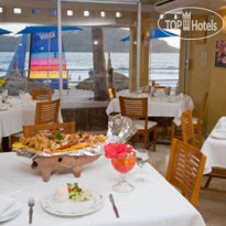 Las Flores Beach Resort 