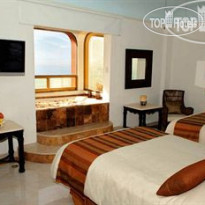 Luna Palace Hotel & Suites 