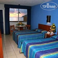 Costa de Oro Beach Hotel 