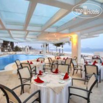 Portozul Hotel & Suites Ресторан