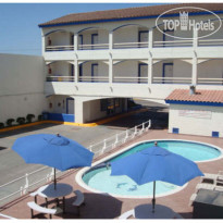 Pueblito Inn
