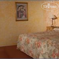Las Rocas Resort & Spa