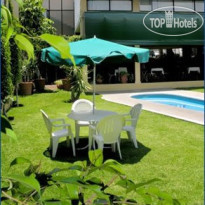 Villa del Sol Hotel & Suites 