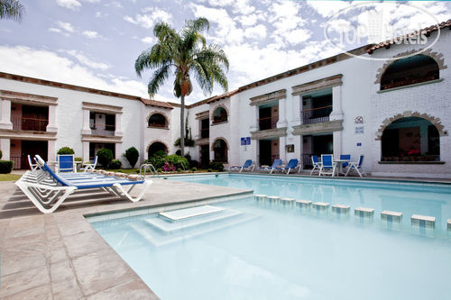 Hotelier's photos Holiday Inn Express Morelia 2*