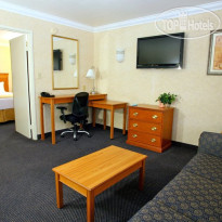 Best Western Plus InnSuites Ontario Airport E Hotel & Suites