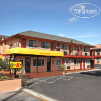 Super 8 San Diego Area - National City - Naval Base 