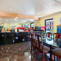 Super 8 San Diego Area - National City - Naval Base 