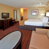 Holiday Inn Express Hotel & Suites Belmont 