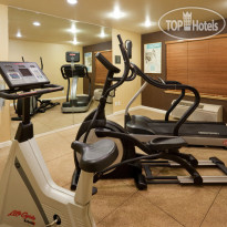 Holiday Inn Express Hotel & Suites Belmont 